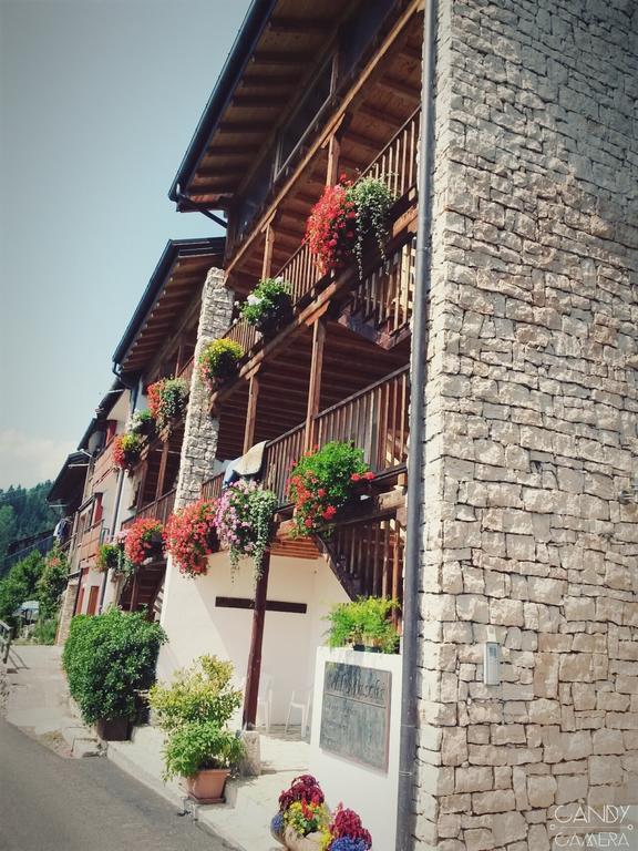 B&B Val Maschi Lamon ภายนอก รูปภาพ